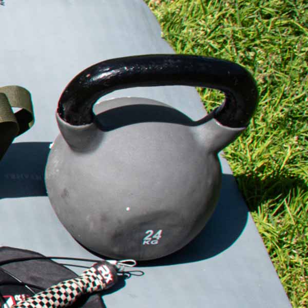 Kettlebell entrainement vanlife
