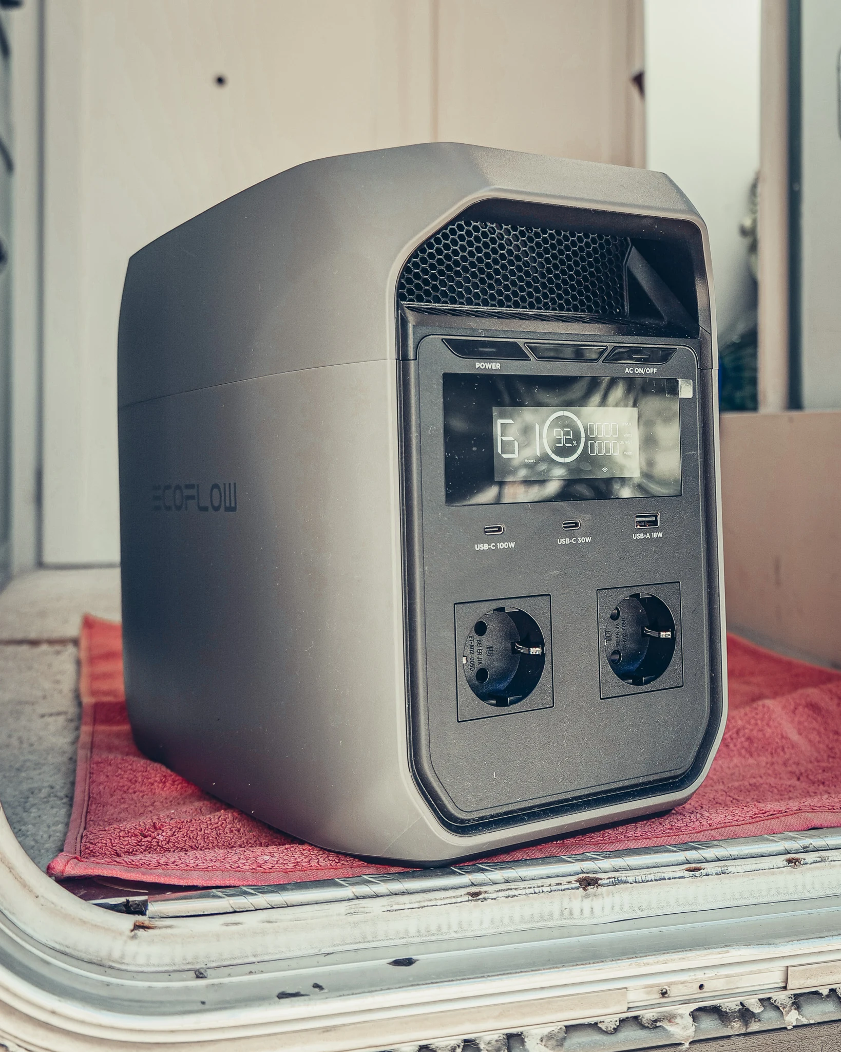 Delta 3 classic in the camper van door