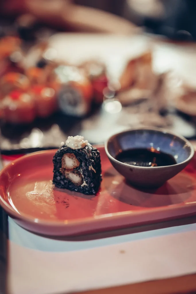 Sushi roll with soy sauce at Sushi na Gaveta restaurant, Tavira, Algarve, Portugal