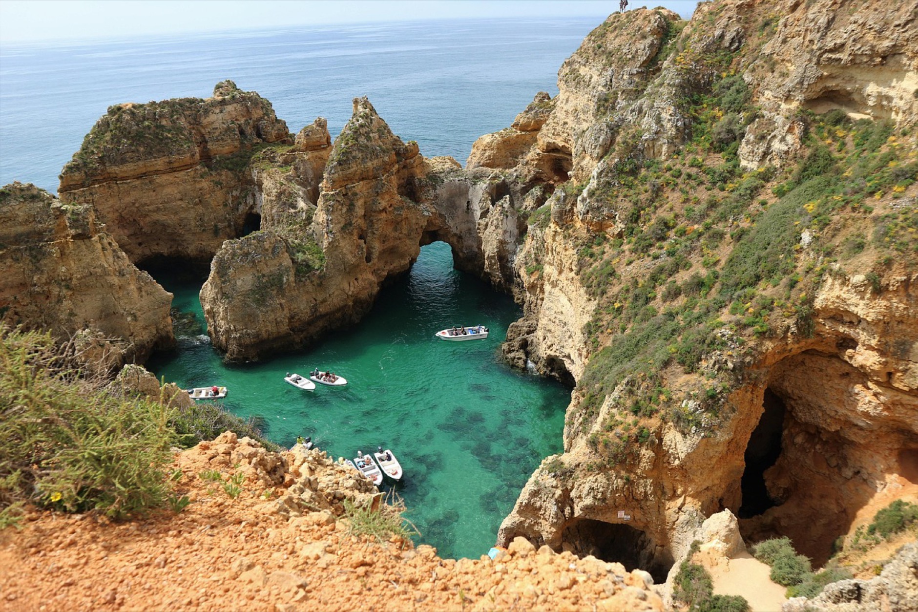 The golden cliffs and turquoise water of Ponta da Piedade in Lagos, Algarve