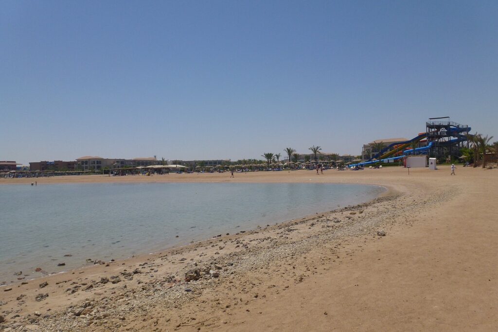 Beach and turquoise waters of the Red Sea in Hurghada