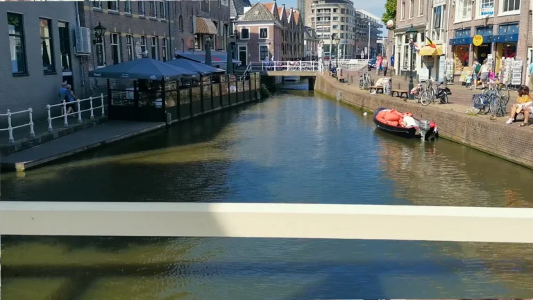 Alkmaar in camper: canali, formaggio e un biglietto dimenticato