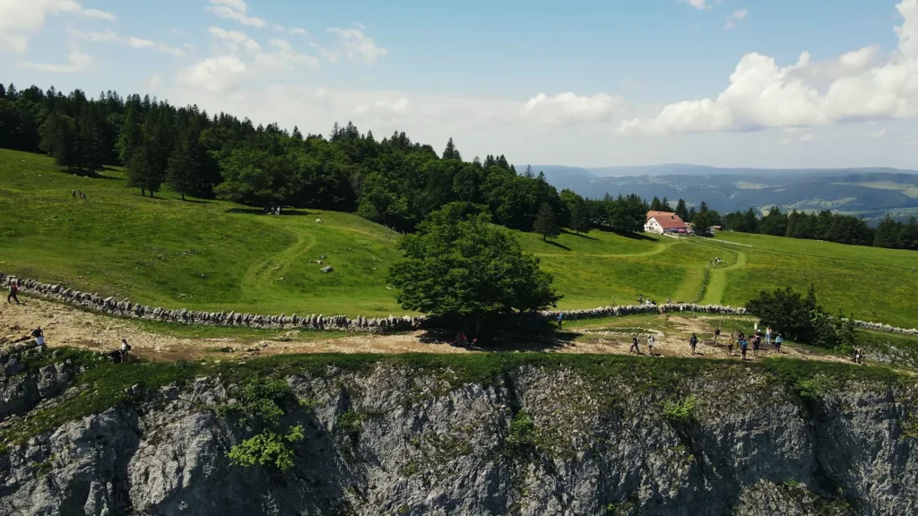 Falesie e altopiano del Creux du Van vicino a Neuchâtel